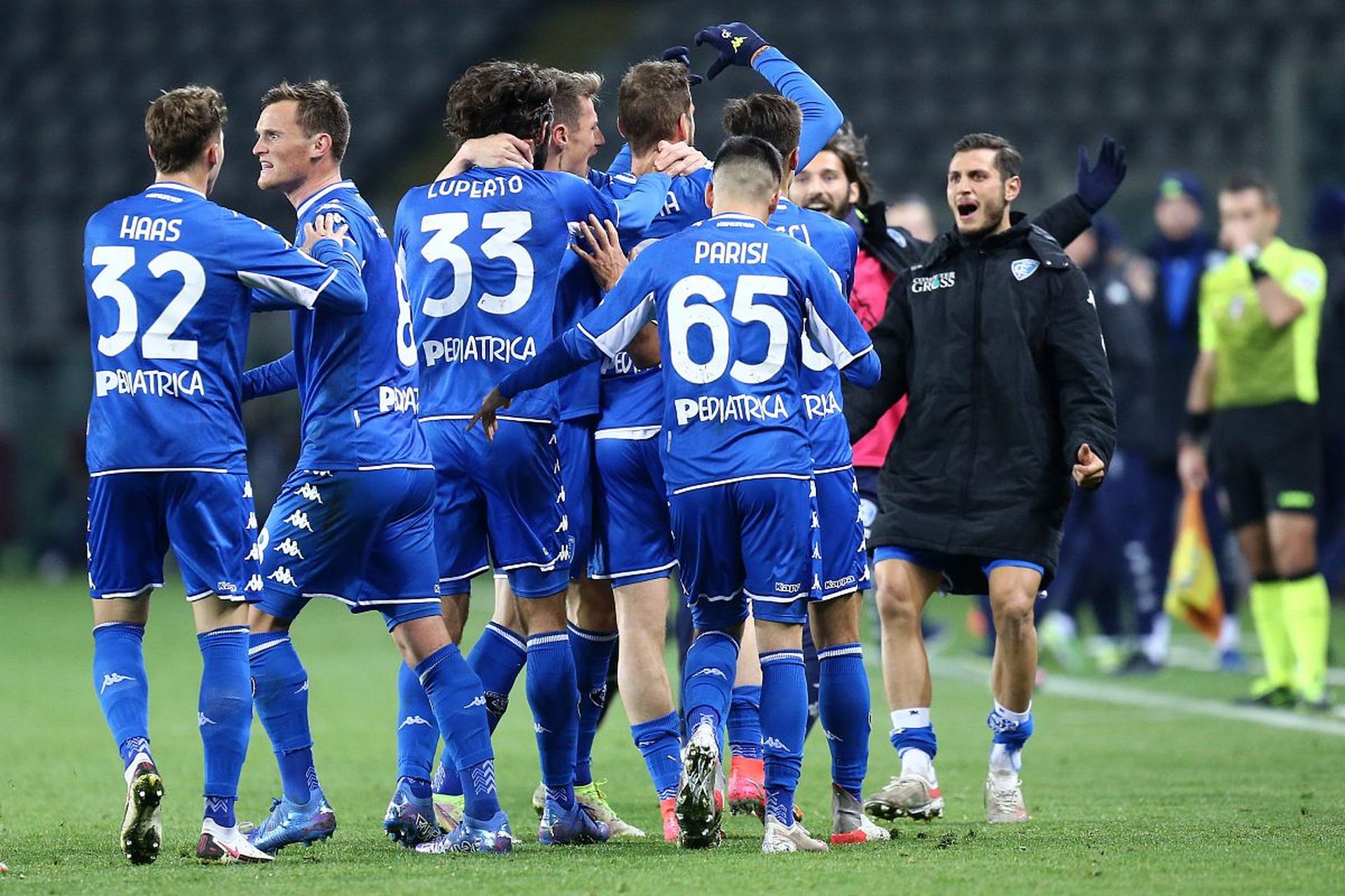 能在老特拉 能在老特拉