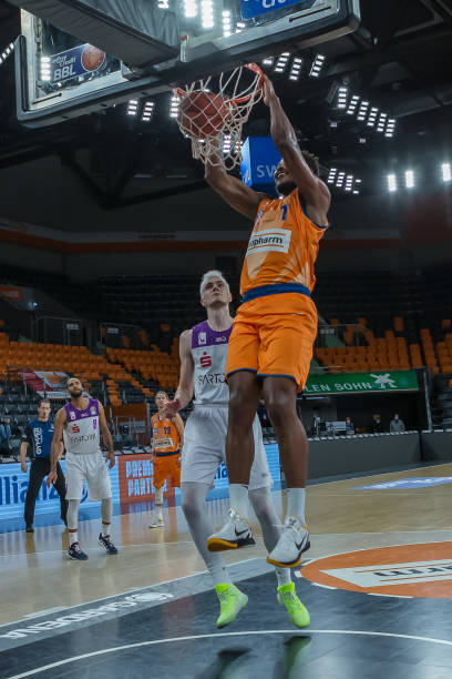 也增强了他 也增强了他