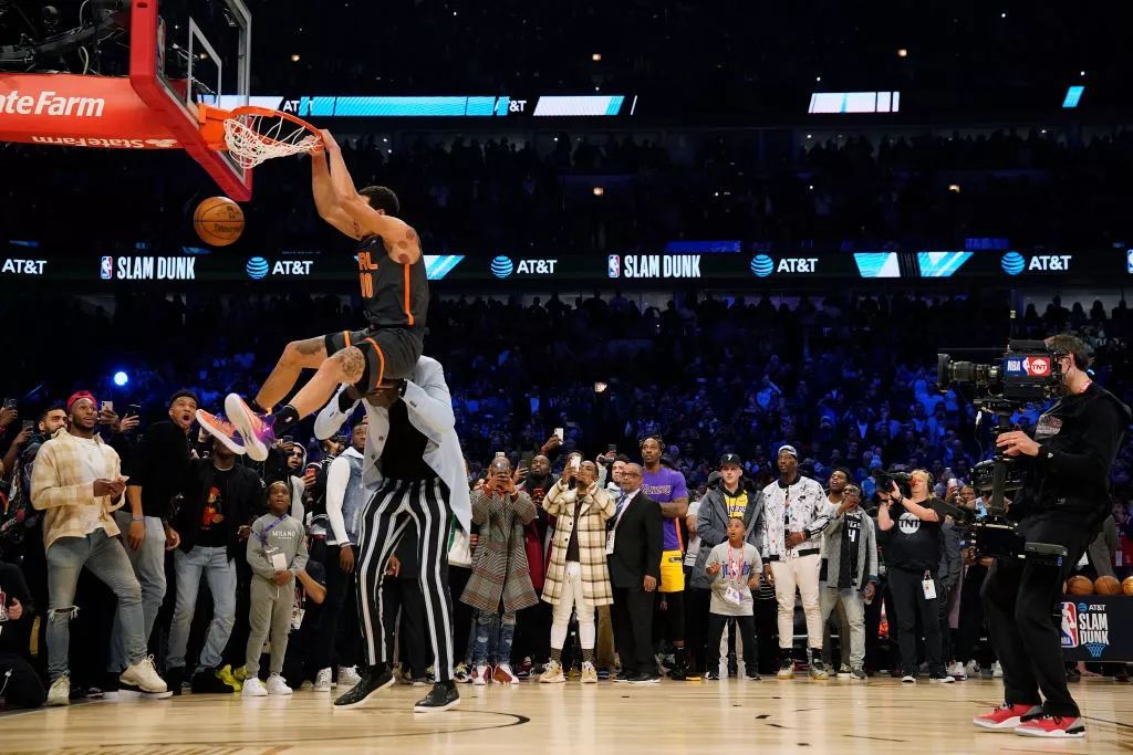 郎平在袁伟 郎平在袁伟